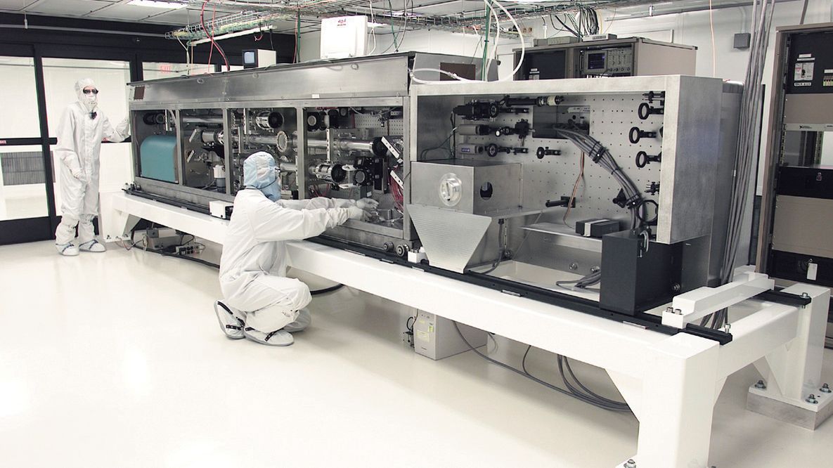 NIF - supersystem laserowy zaczyna eksperymenty 1