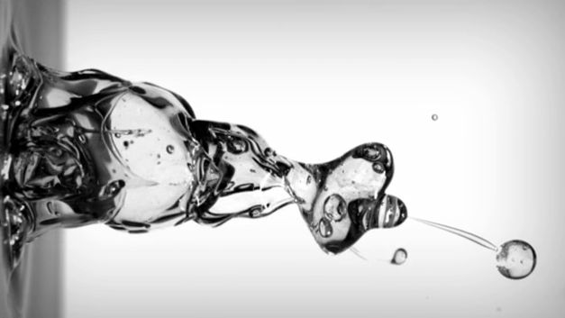 Woda w bardzo dużym zwolnieniu 1