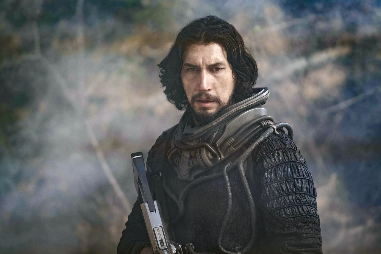 Adam Driver i dinozaury. "65" już dostępne w Polsce na VOD