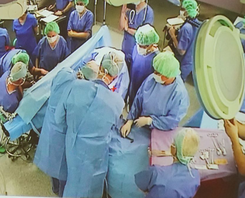 Pierwsze zabiegi w Olsztynie wykonano z udziałem ekipy z Francji