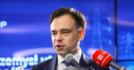 Zwrot w sprawie KSeF. Dodatkowy rok bez kar