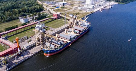 Polski statek i załoga zatrzymani w USA. Znamy zarzuty służb