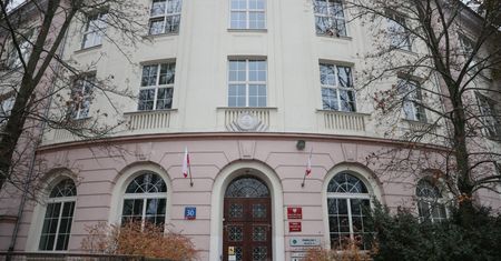 Posiedzenie KRS. Dziennikarzy nie wpuszczono do siedziby