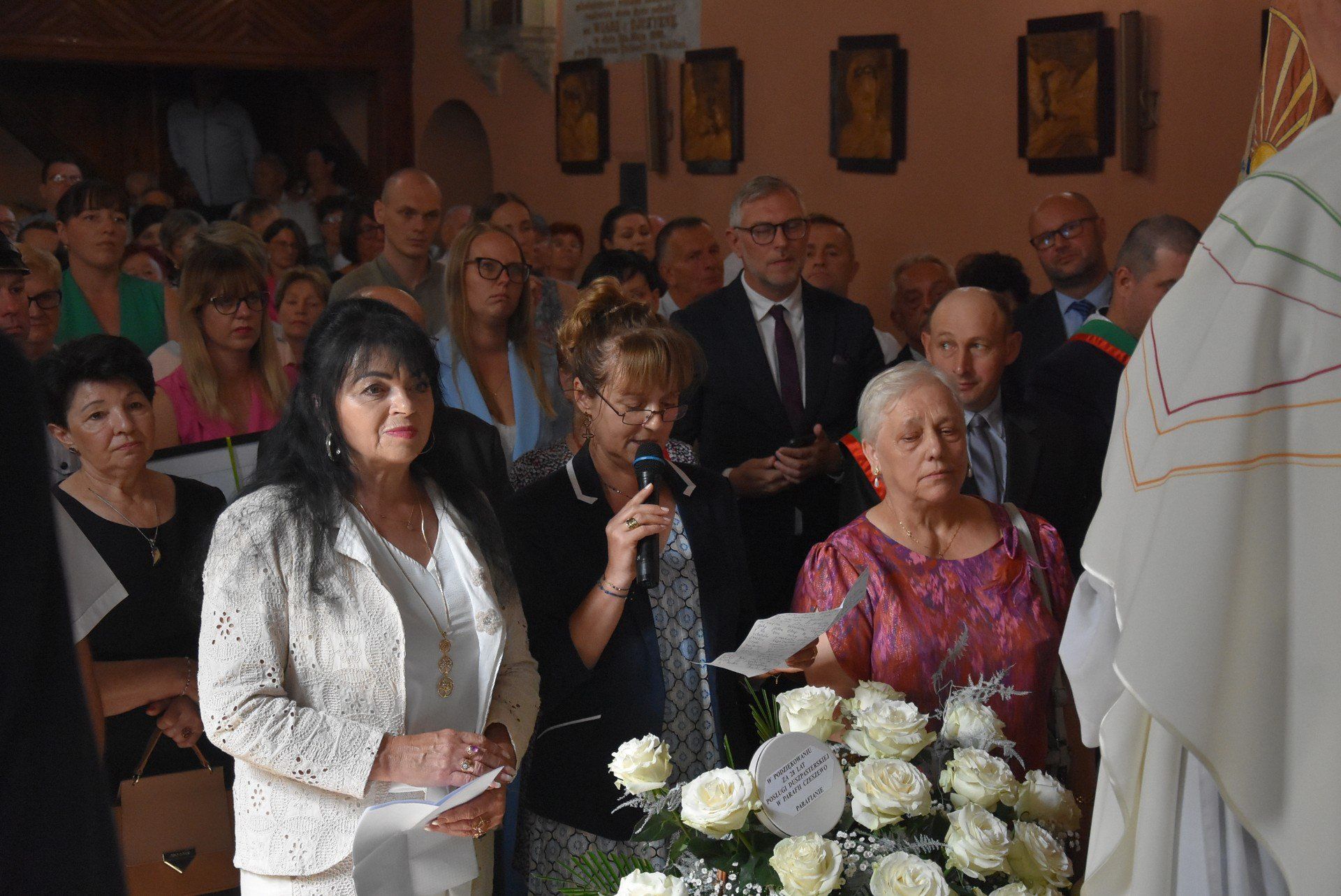 Parafianie dziękowali księdzu za wspólne lata