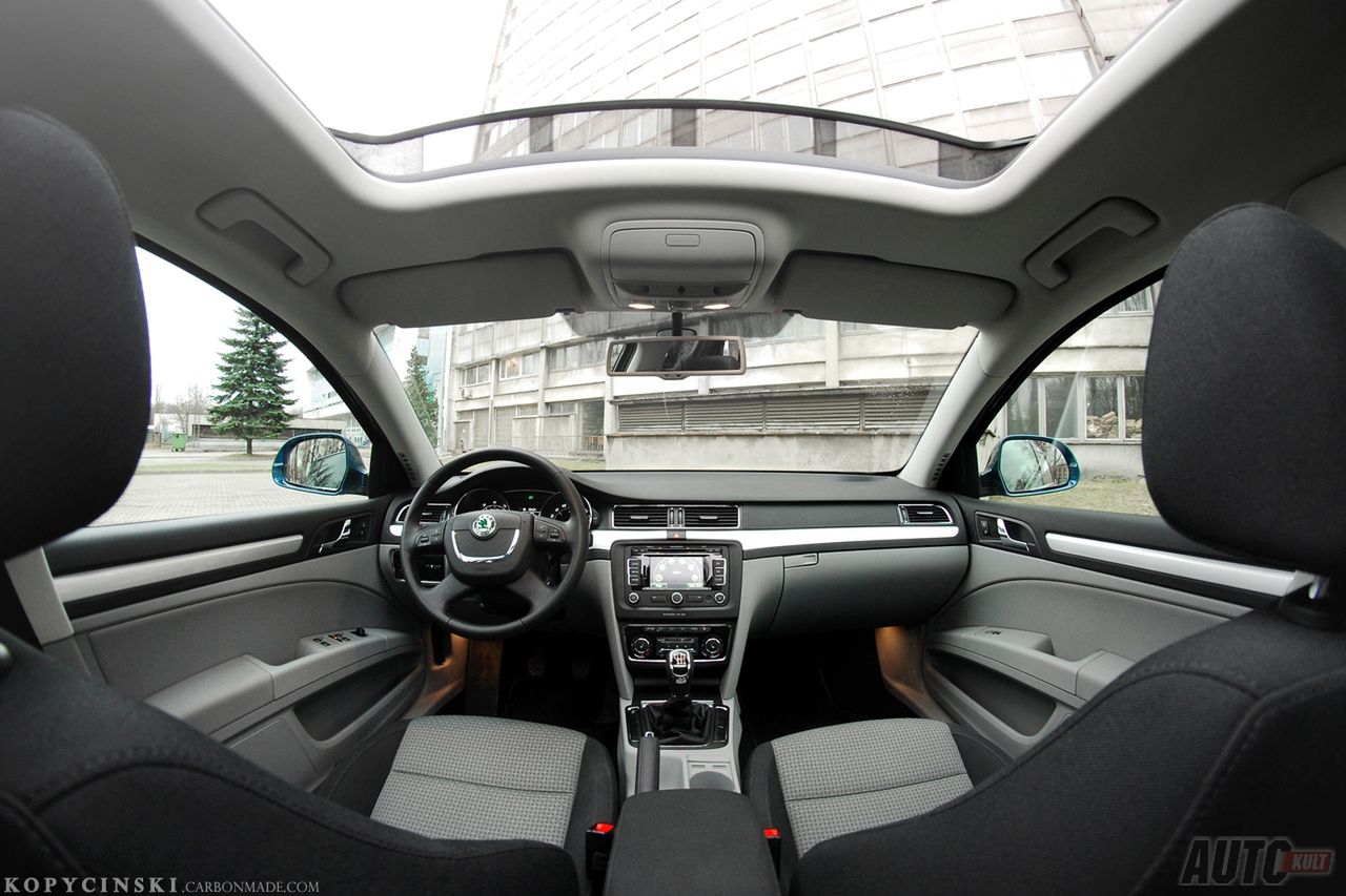 Skoda Superb Combi