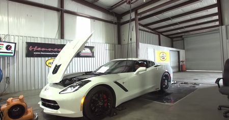 Hennessey Corvette C7 HPE1000 - 1000 KM z piekła rodem