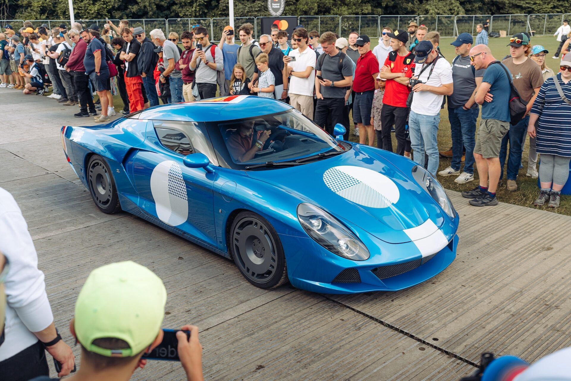 AGTZ Twin Tail w Goodwood