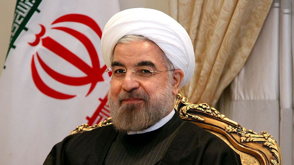 Radykaliści zarzucają prezydentowi Iranu zdradę