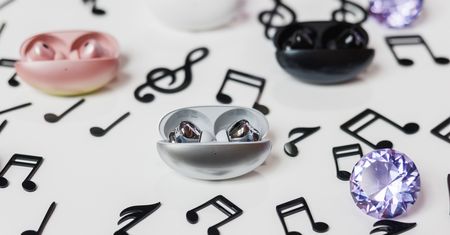 Premiera Huawei FreeBuds Neo. Nowość już na polskim rynku