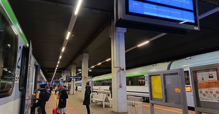 Sześć lat remontu, wydane ponad 2 mld zł. Efekt? Pociągi dojadą szybciej o minutę
