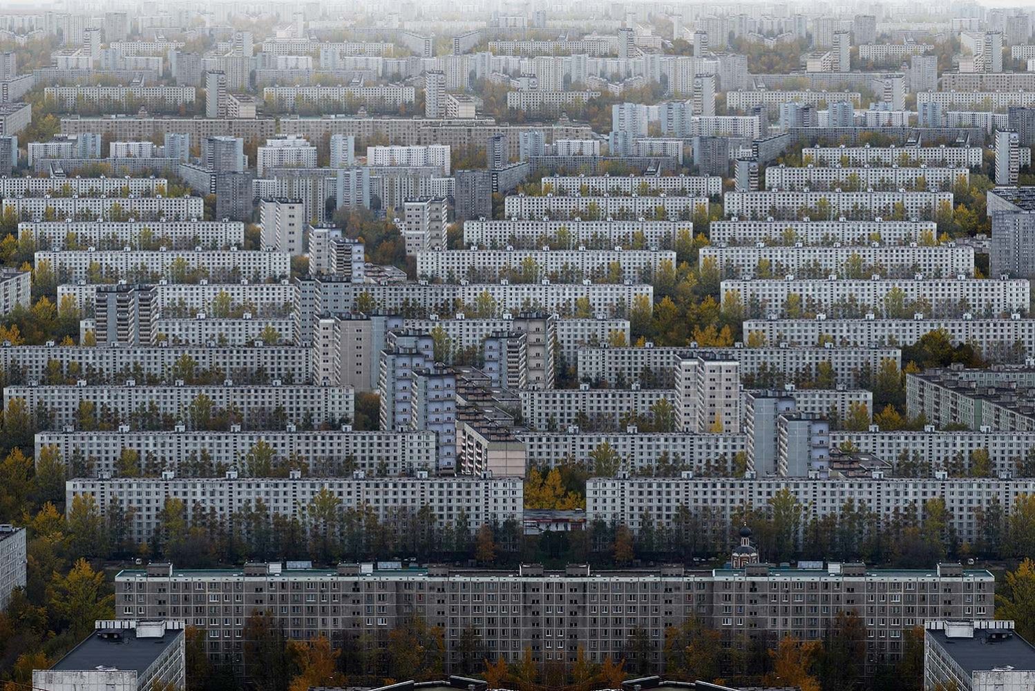 Miasto, masa, maszyna na urbanistycznych zdjęciach Marcusa Lyona 4