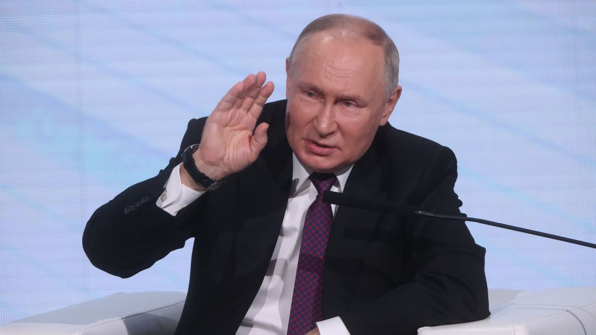 MOSCOW, RUSSIA - DECEMBER 15: (RUSSIA OUT) Russian President Vladimir Putin gestures during his speech at the 4th Congress of Russian Railway Workers, on December 15, 2023 in Moscow, Russia. President Putin took part in the congress, hosted by Russian Railways. (Photo by Contributor/Getty Images)
