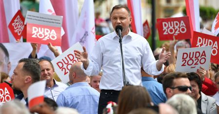 Wybory 2020. Ksiądz w Węgliskach zaapelował do wiernych. "Boże, spraw, aby wszyscy głosowali na Andrzeja Dudę"