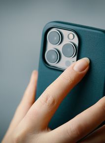 Nowy iPhone rozpada się w rękach. To dopiero początek jego zalet
