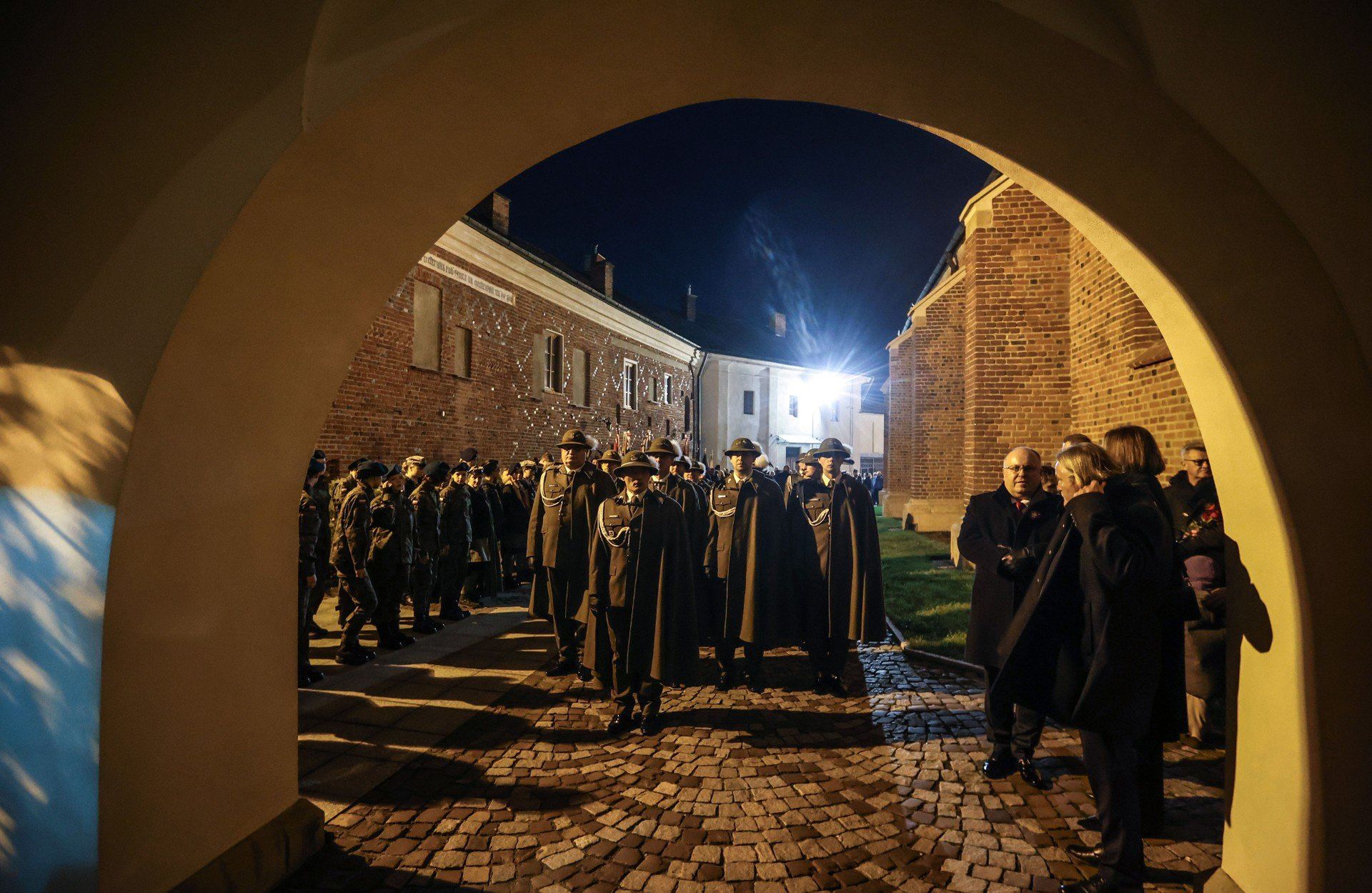 Saperzy 21. Batalionu otrzymali Chorągiew Wojska Polskiego na uroczystości w Przeworsku