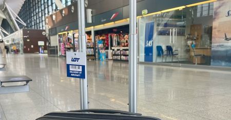 Dlaczego bagaż podręczny i tak trzeba czasami oddawać do luku? Tak się dzieje w dwóch przypadkach