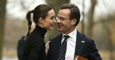 Finowie zmieniają front. Szwecja na lodzie?