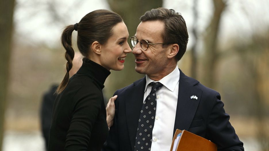 Premier Szwecji Ulf Kristersson i premier Finlandii Sanna Marin

