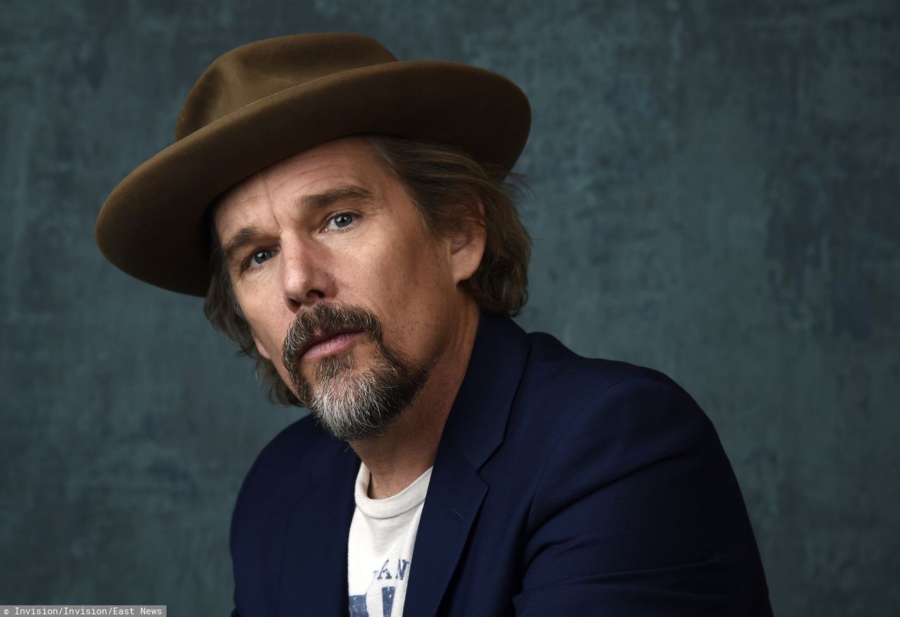 Ethan Hawke skończył 50 lat i wygląda lepiej niż kiedykolwiek!