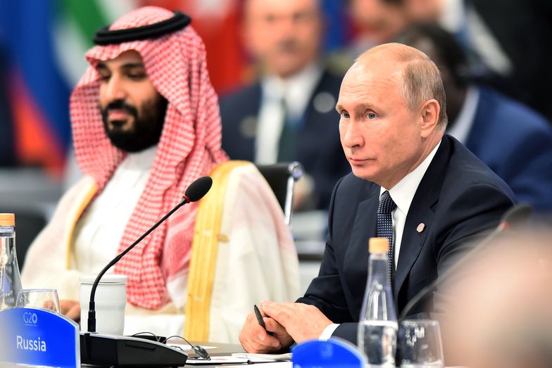 Argentina G20 Leaders' Summit 2018 - Day 1 Of Sessions
BUENOS AIRES, ARGENTINA - NOVEMBER 30: (L-R) Crown Prince of Saudi Arabia Mohammad bin Salman al-Saud and Russian President Vladimir Putin look on during the opening day of Argentina G20 Leaders' Summit 2018 at Costa Salguero on November 30, 2018 in Buenos Aires, Argentina. (Photo by Amilcar Orfali/Getty Images)
Amilcar Orfali