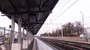 Oborniki: Pociągi wróciły. Pierwszy dzień po otwarciu stacji nie obył się bez problemów