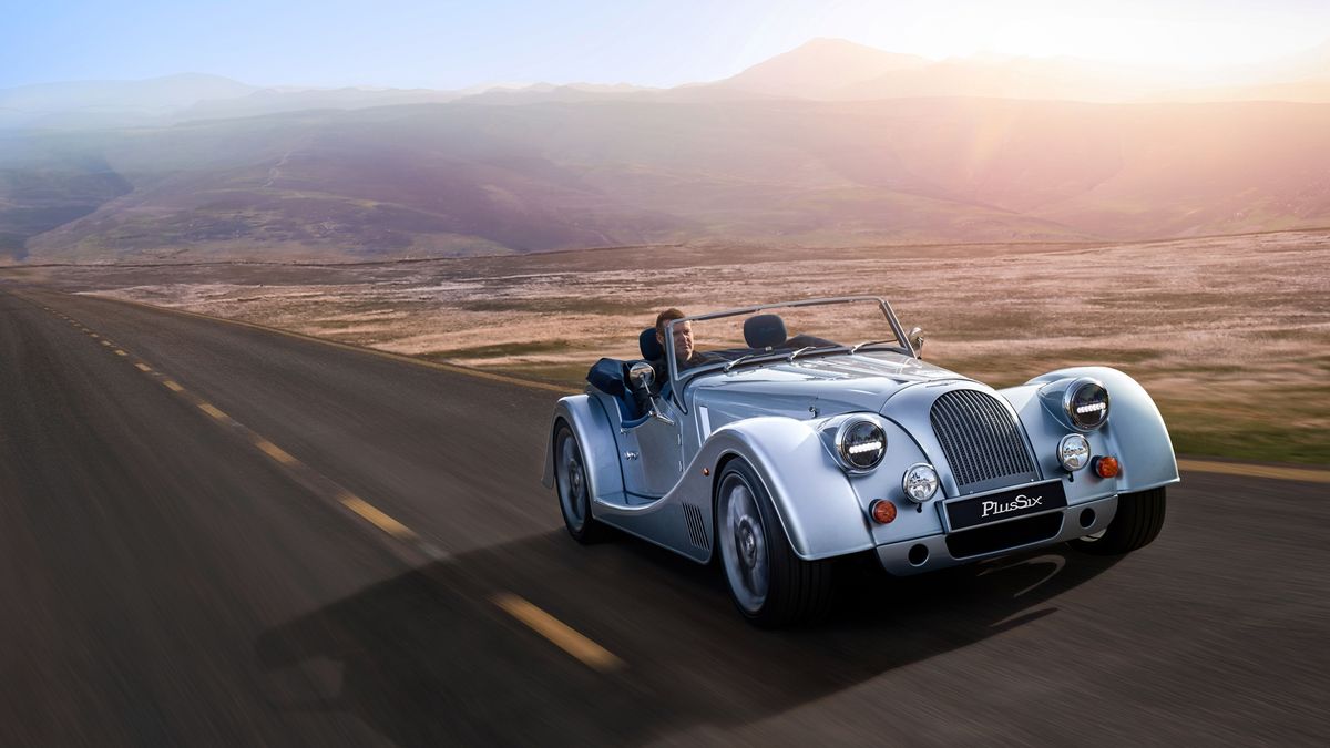 Morgan Plus Six pokazany na Geneva Motor Show 2019