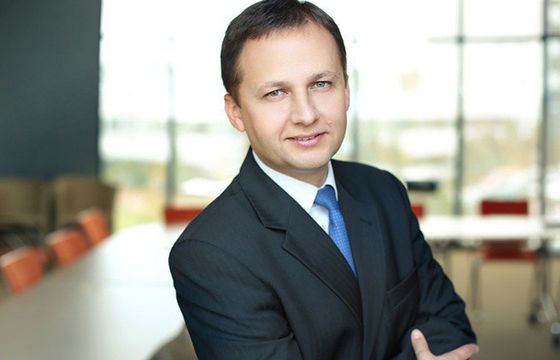 Andrzej Molski pokieruje działem operatorskim w polskim oddziale Samsunga