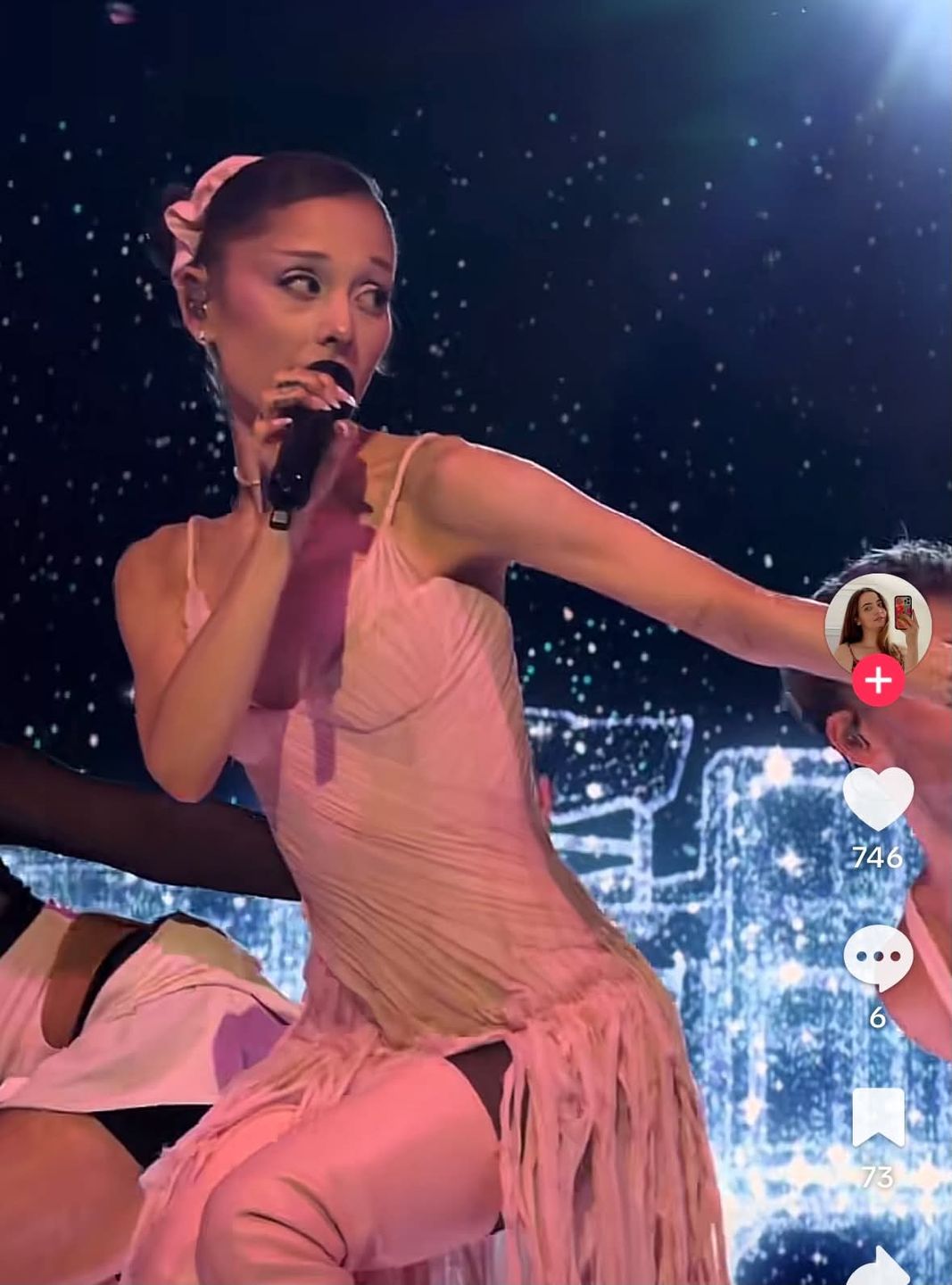 Niepokojąco szczupła Ariana Grande