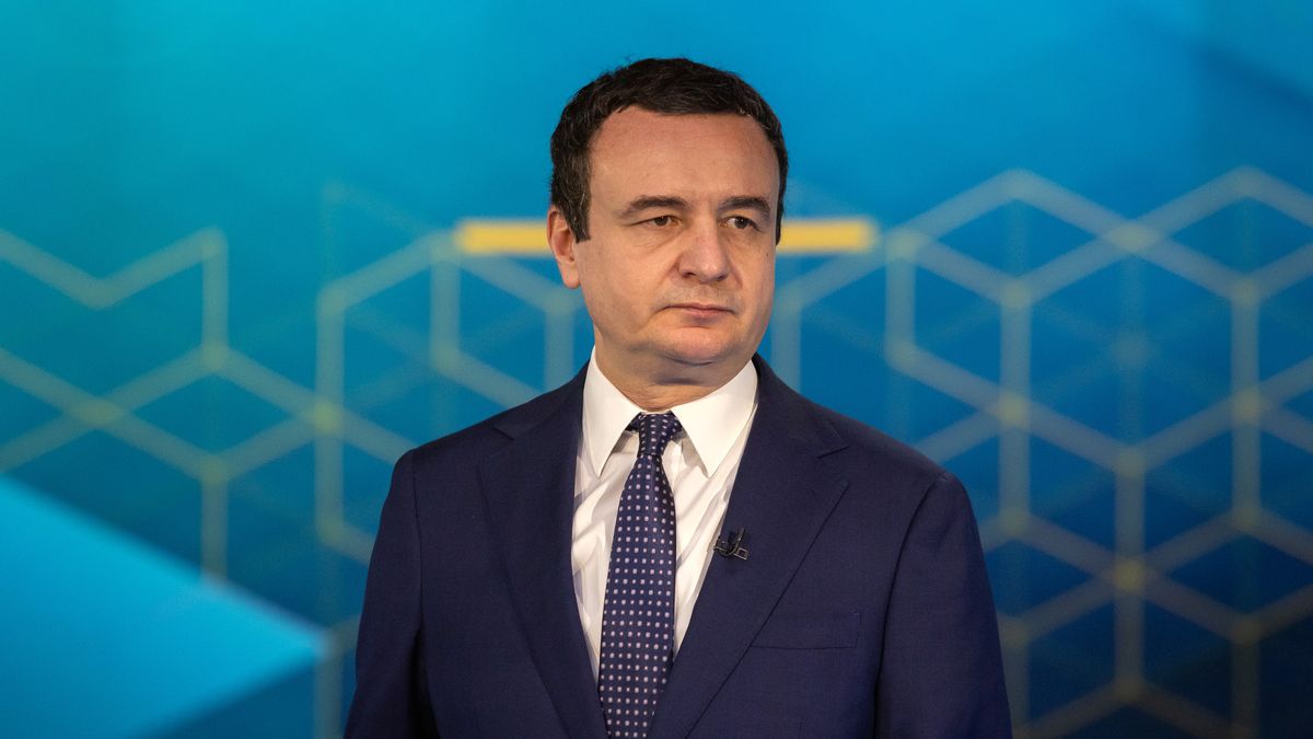 Premier Kosowa Albin Kurti padł ofiarą rosyjskich komików
