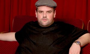 Ethan Suplee SCHUDŁ PONAD 135 kg. Aktor OSTRZEGA przed słynnym lekiem na odchudzanie: "To nie cud na wagę"