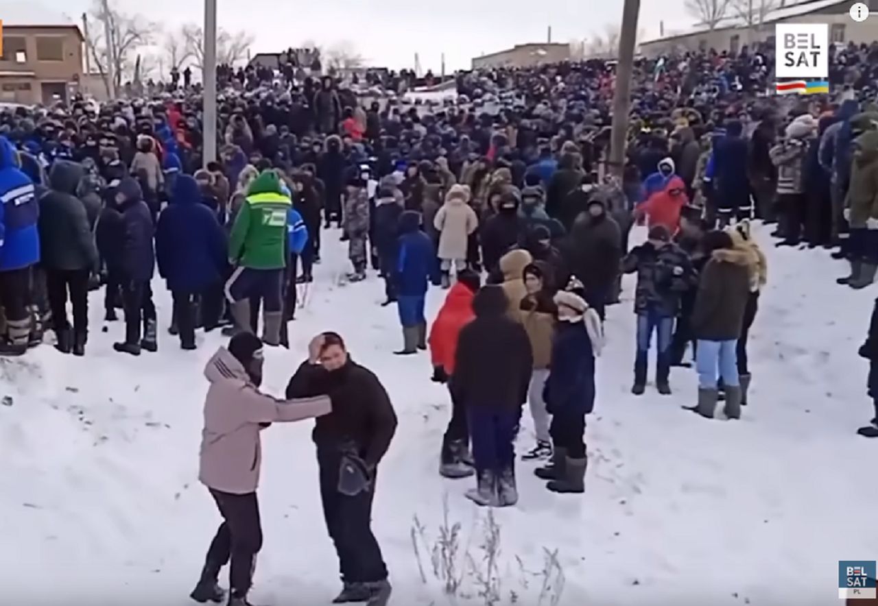 Russia is cracking down on protesters. They are being taken away in an unknown direction.