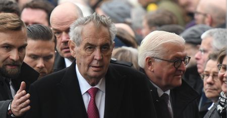 Prezydent Czech wyśmiał służby wywiadowcze USA