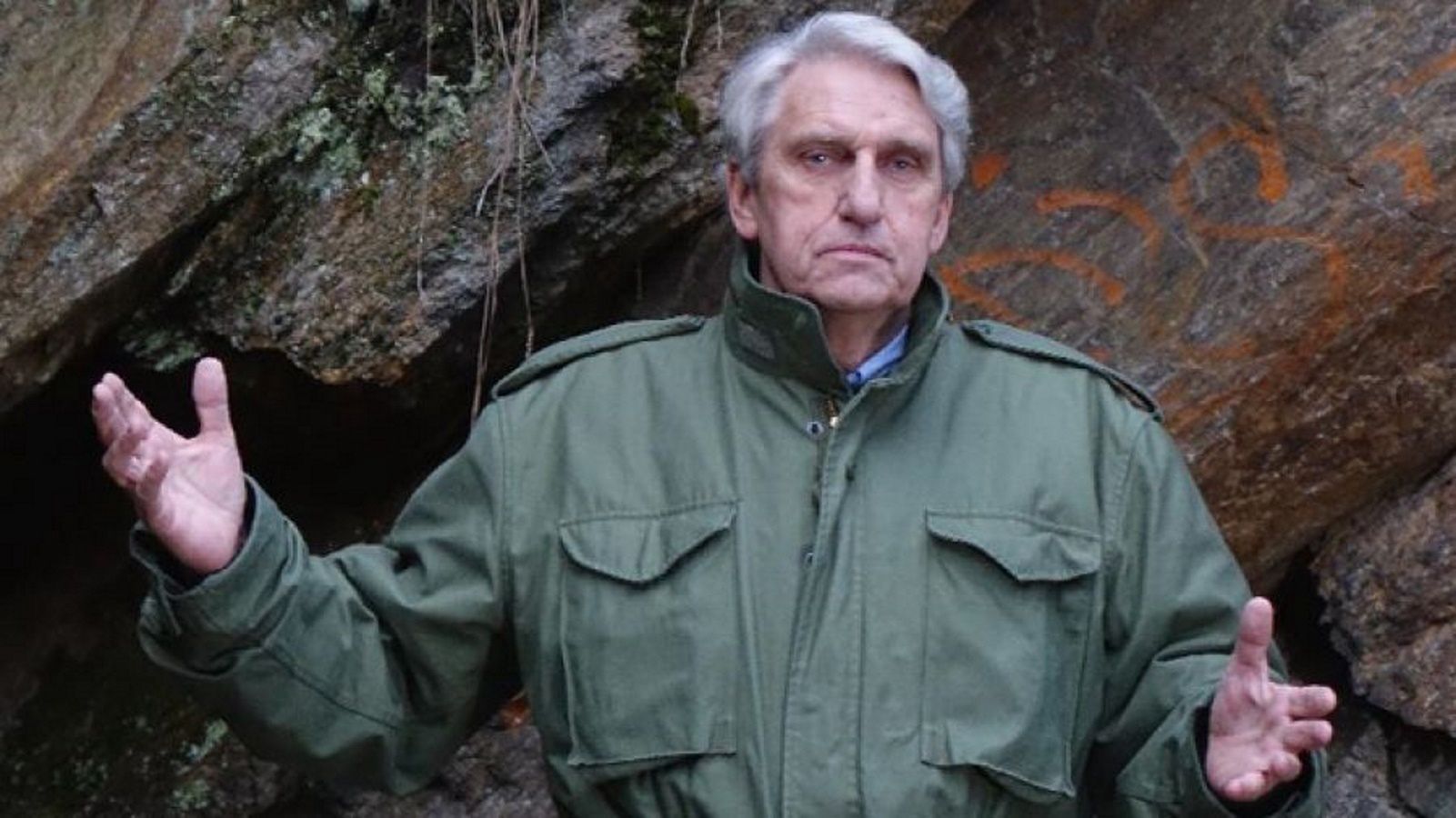 Bogusław Wołoszański został posłem KO