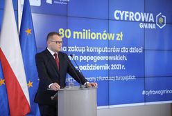Nowy pomysł rządu. Komputery dla dzieci byłych pracowników PGR