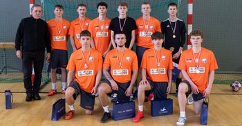 Jelenia Góra: Silna obsada Licealiady w futsalu chłopców. ZSOiT mistrzem miasta