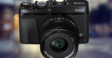 Fujifilm X-E3 - nowy bezlusterowiec ze średniej półki. Ma filmy 4K i ekran dotykowy z obsługą gestami
