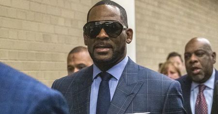 R. Kelly został uznany za WINNEGO handlu ludźmi!