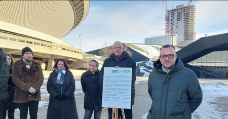 Kandydat na prezydenta usłyszał zarzuty. Chcą, żeby się wycofał