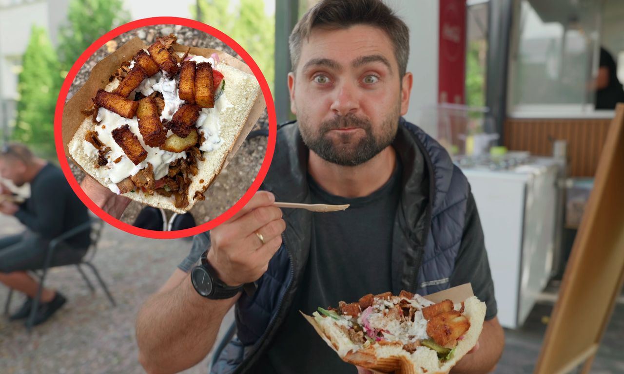 Podlaski kebab z ekstra dodatkiem. Oprócz mięsa dodają regionalny specjał