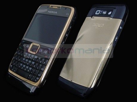 Nokia E71 oblana złotem 1