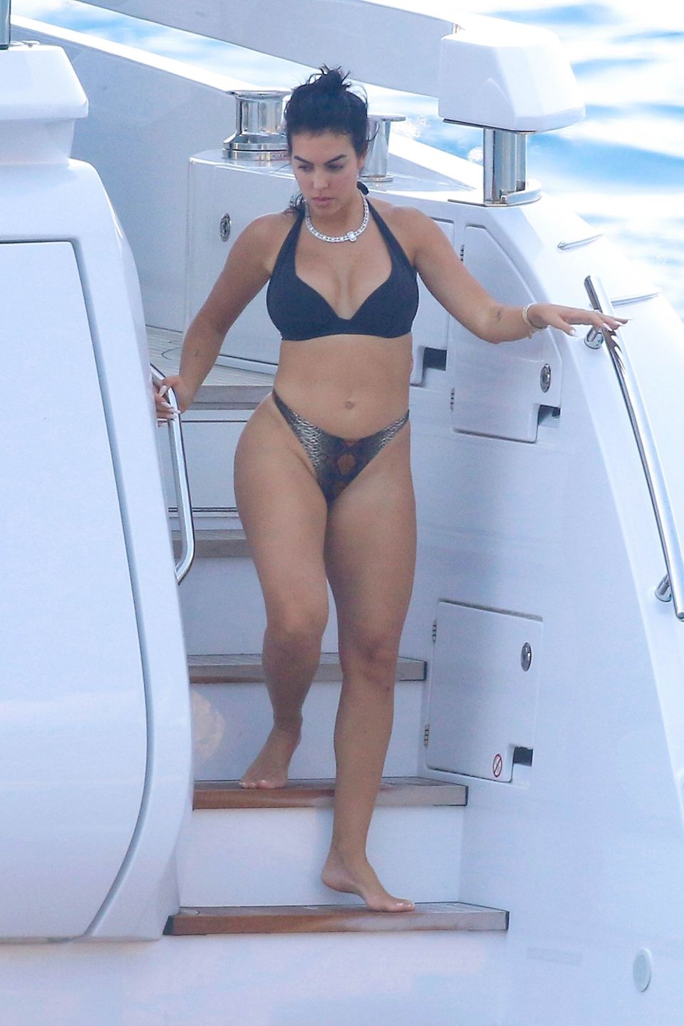 Cristiano Ronaldo i Georgina Rodriguez wypoczywają na jachcie