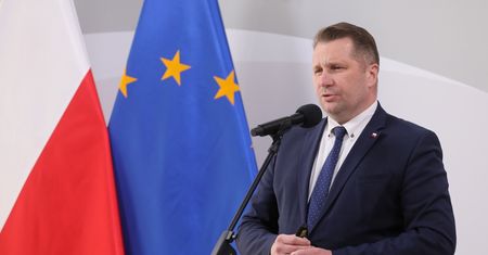 Minister Czarnek nie daje za wygraną. Chciałby, "aby do szkoły nie miała wstępu żadna organizacja pozarządowa"