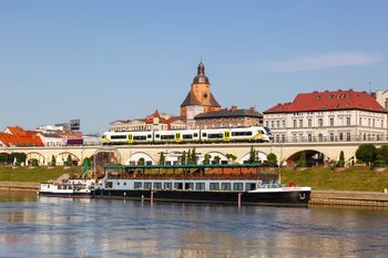 Pogoda w Gorzowie Wielkopolskim. Prognoza na niedzielę 2 listopada. Pochmurno i przelotny deszcz