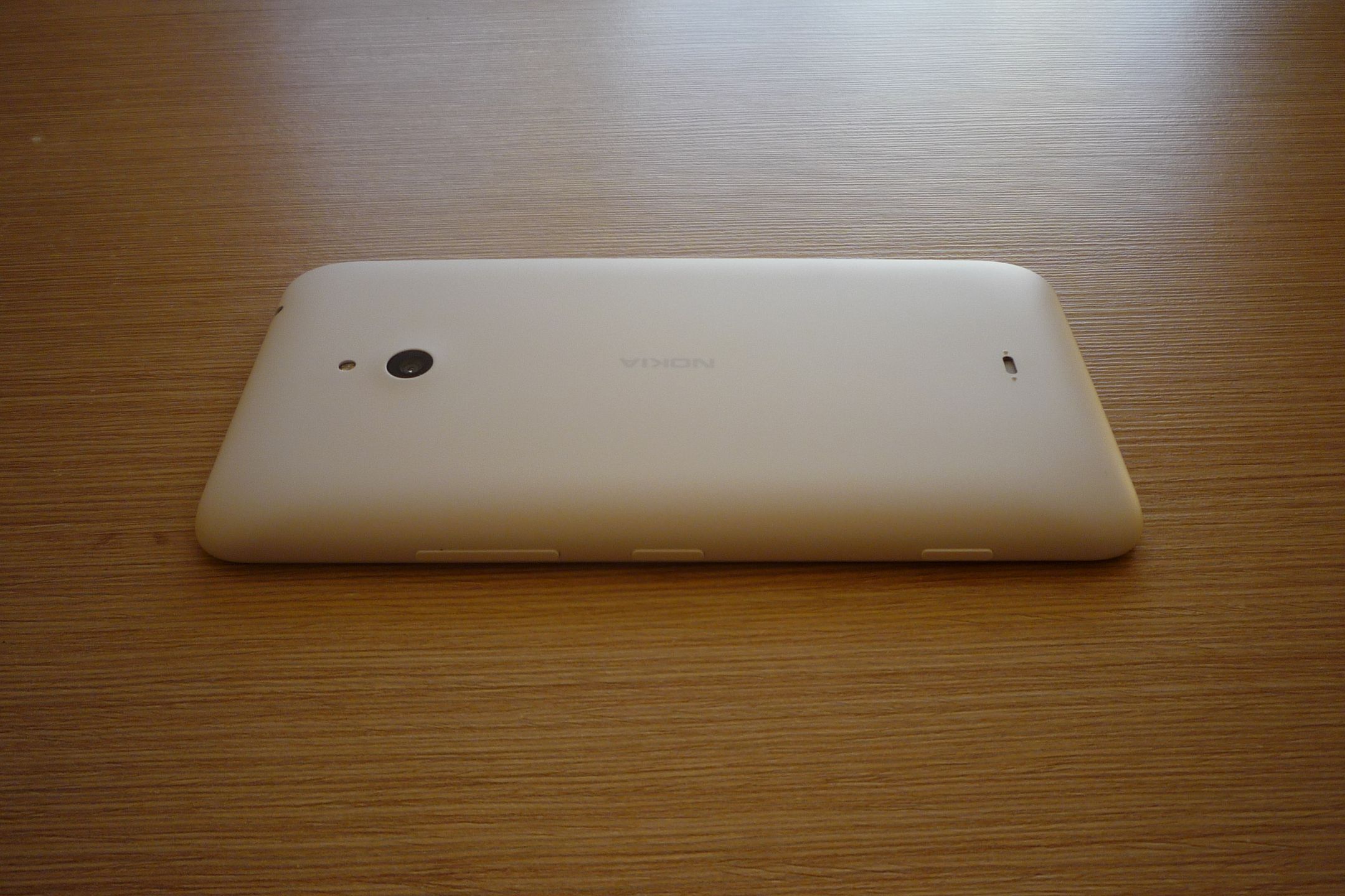 Nokia Lumia 1320 – duży i tani, ale bez przyszłości [test] 3