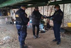 Wrocław. Straż Miejska pomaga bezdomnym w okresie zimowym. Blisko 400 zgłoszeń w dwa miesiące