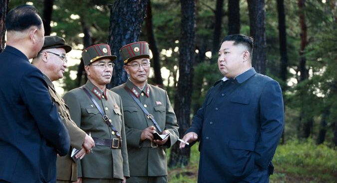 Korea Północna odcięta. Wysadzili drogi i tory