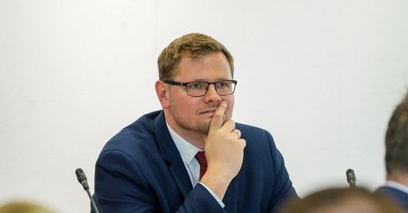 Immunitet Wosia. Sejm zajmie się nim później