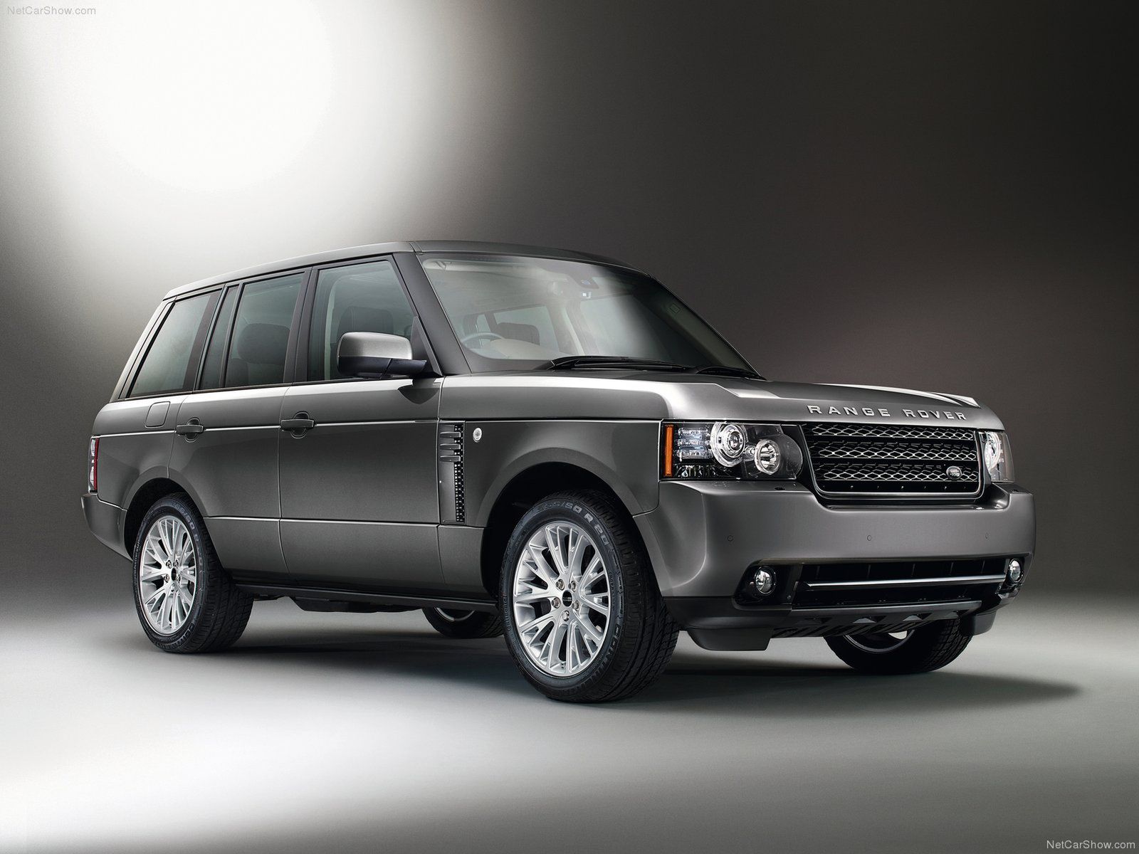 Land Rover Range Rover 2