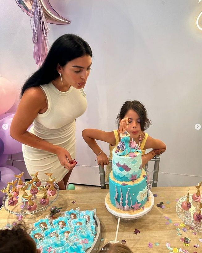 Tak Georgina Rodriguez i Cristiano Ronaldo świętują urodziny bliźniąt