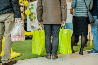 Więcej kar za reklamówki. "Łatwo narazić się na mandat"